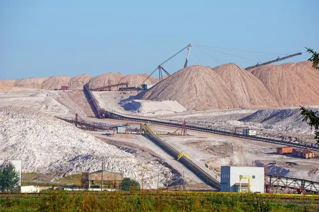 伊朗发现850万吨大型锂矿 储量位或居全球第二
