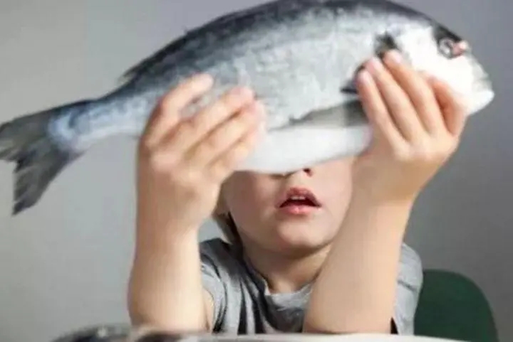 吃鱼眼可以保护视力吗